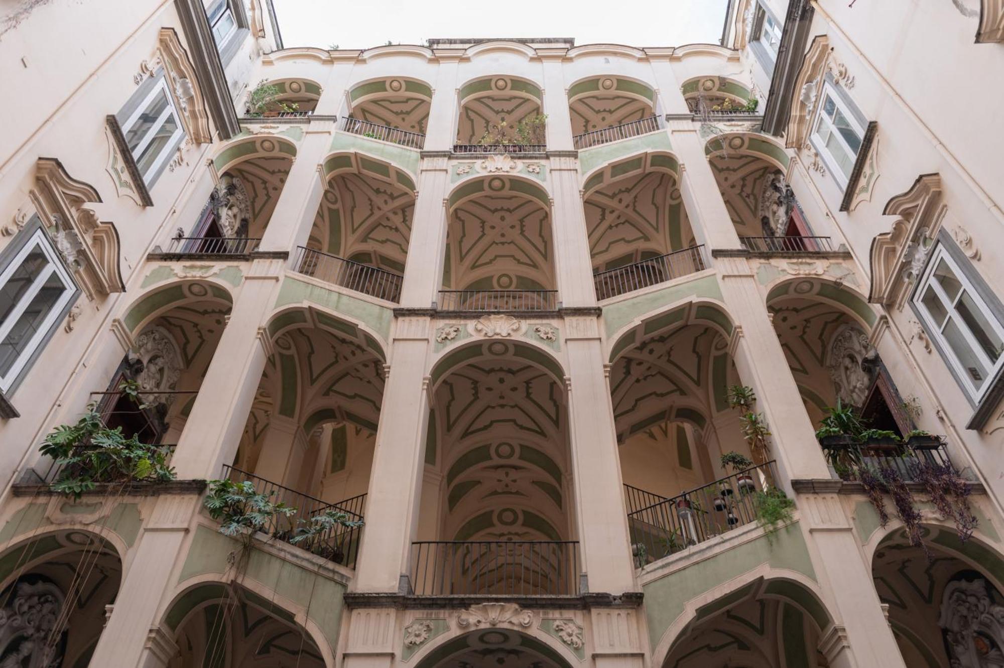 Your Central Wide Place - Min 31 Days Napoli Eksteriør bilde